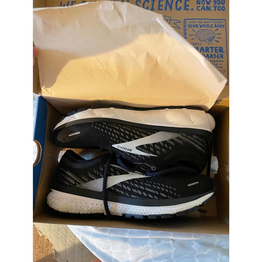 Brooks ghost 13 size 7.5 wide